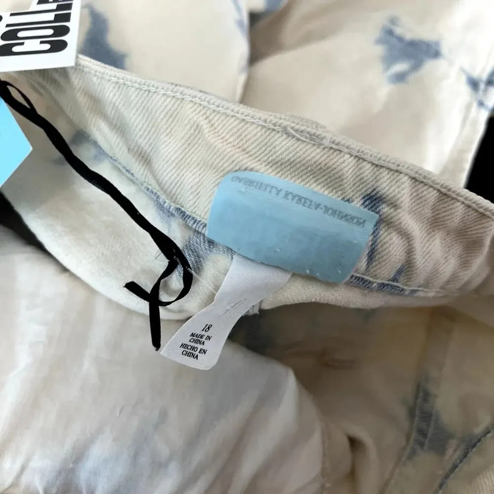 Future collective denim skirt light wash Size 18